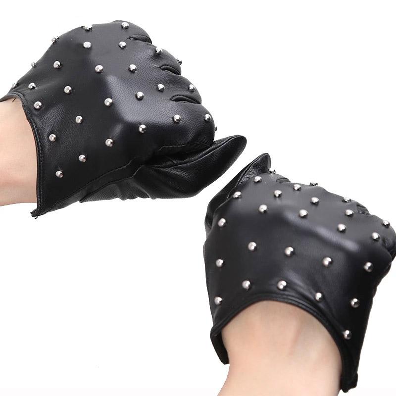 Gothic Winter Rivet Gloves