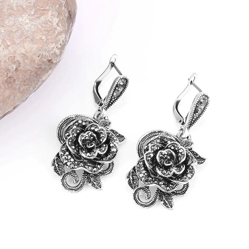 Black Rose Vintage Earrings