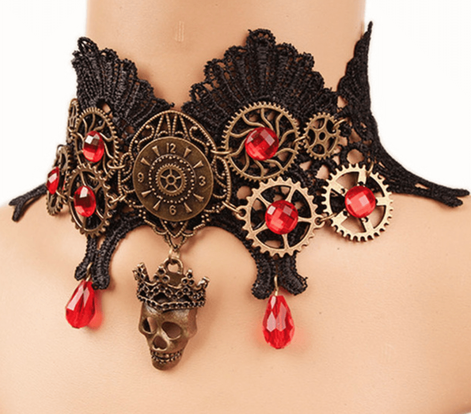 Skull Queen Necklace