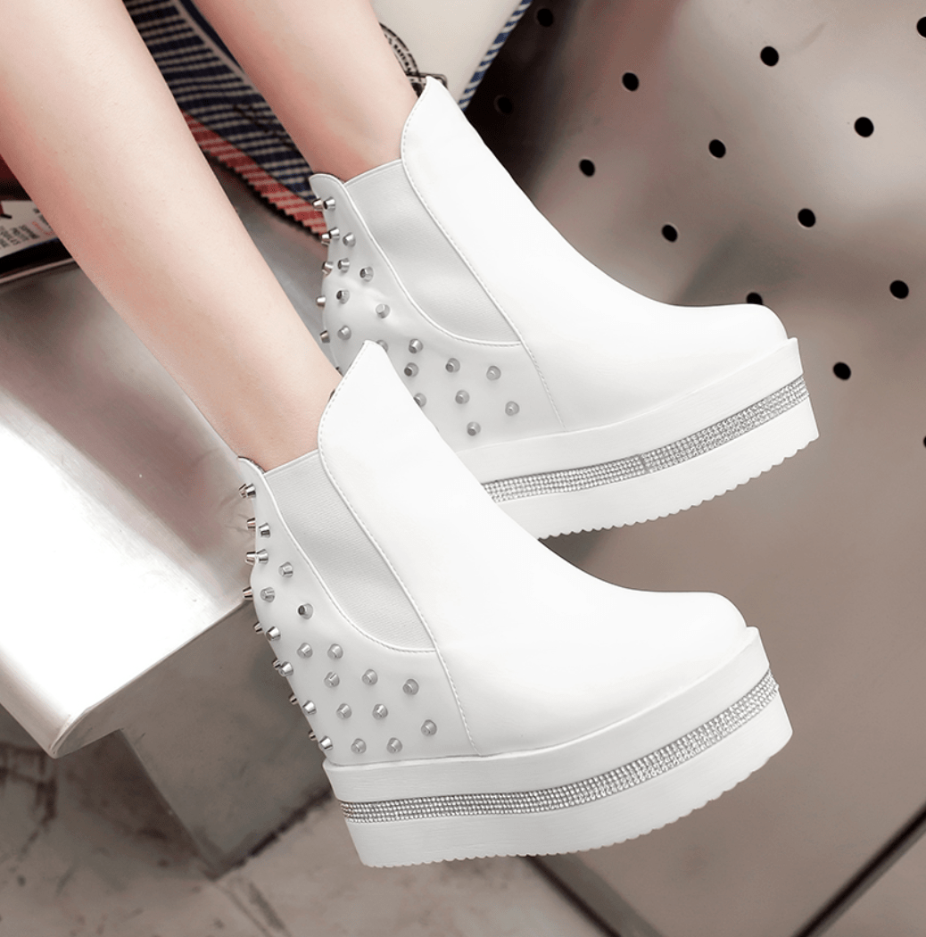 Dark Davenport Boots