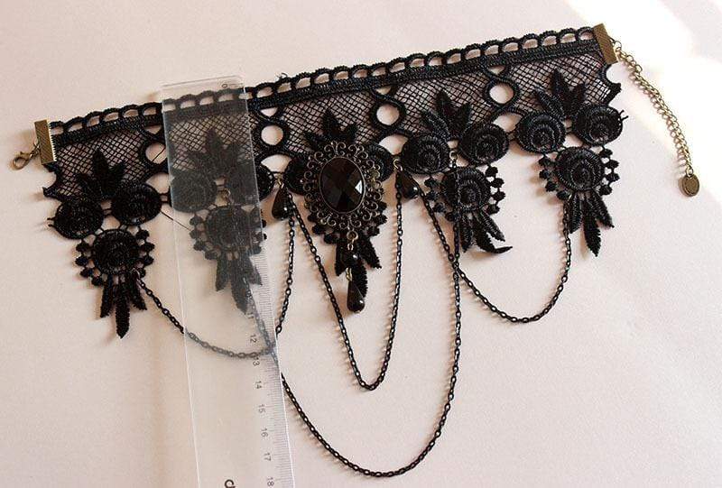Black Lace Short Collar Choker