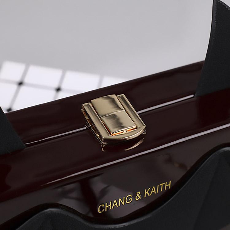 Ines Devil Chain Purse Bag