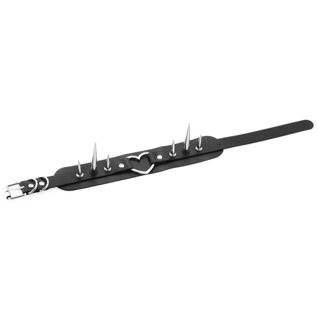 Long Spike Heart Choker Necklace