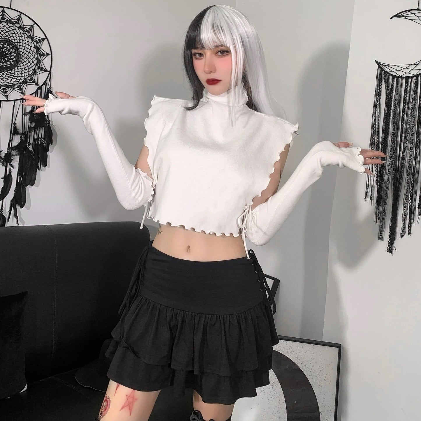 Fleurdelice Turtleneck Crop Top