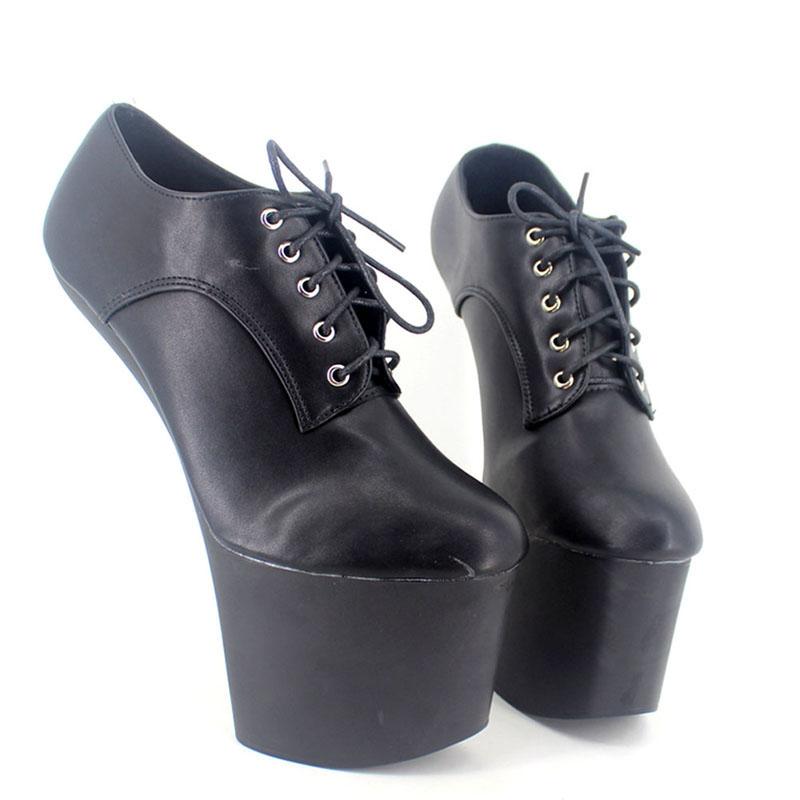 Peculiar Essence Heelless Shoe