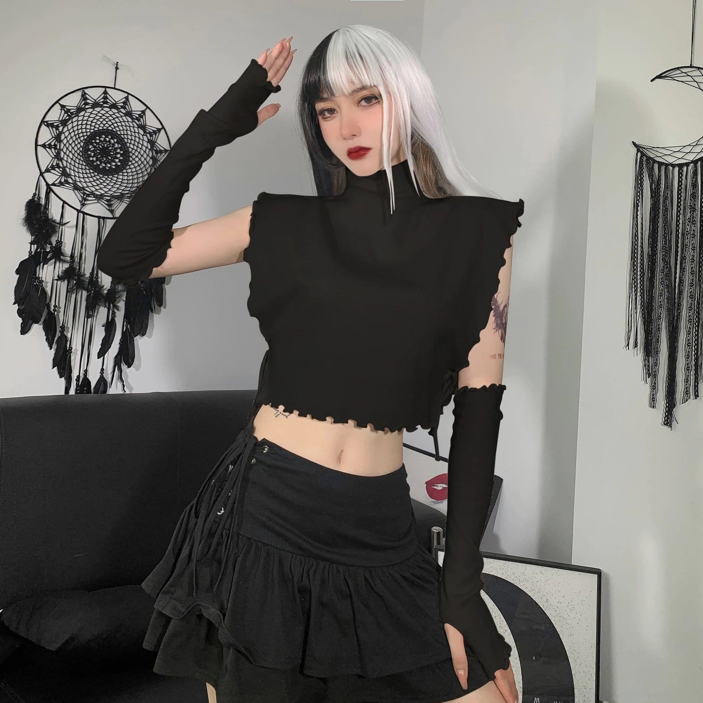 Fleurdelice Turtleneck Crop Top
