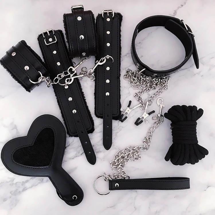 Toys For Us