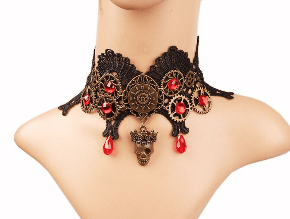 Skull Queen Necklace