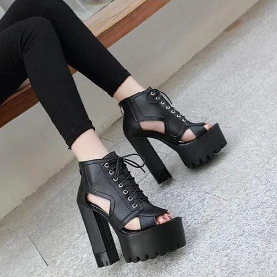 Motto Platform Sandals